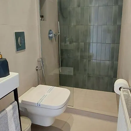 Electra & Pool Lejlighed Gaios