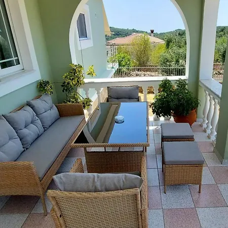 Electra & Pool Apartamento