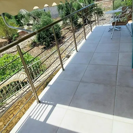 Apartament Electra & *
